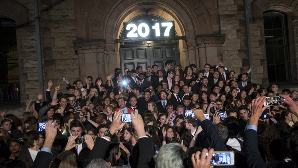 Class of 2017 Senior Sing on Sayles Hall steps