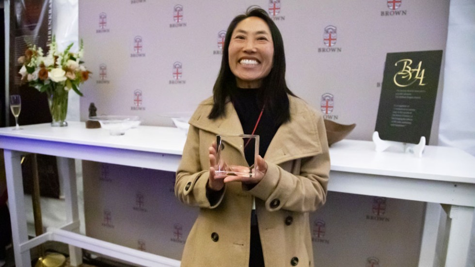 Mandy J. N. Tachiki ’95 with her award 