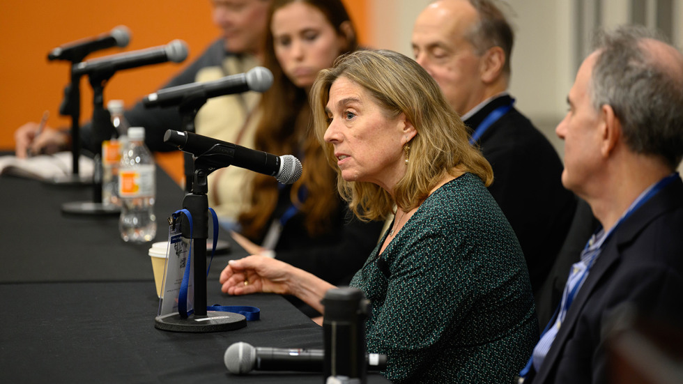  Nancy Zimmerman ’85, P’20 speaking during the “Entrepreneurship and Innovation at Brown: Through a Jewish Lens” panel