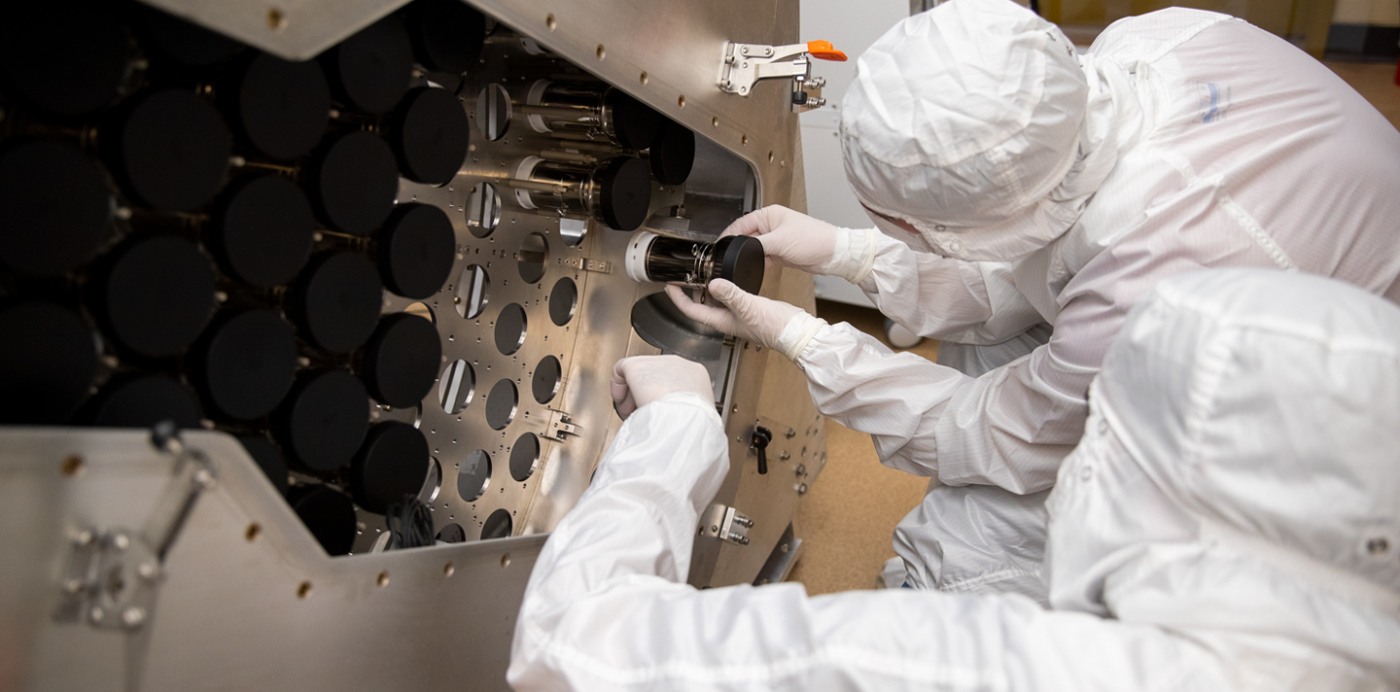 Researchers from Brown's Physics Department working on a dark matter project